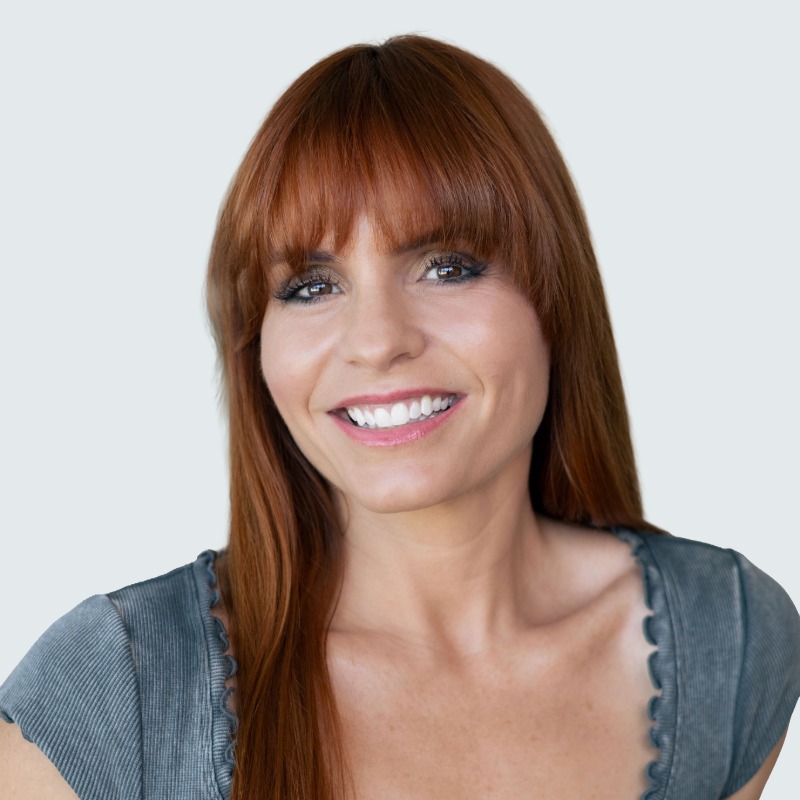 Kristal Mollin Headshot